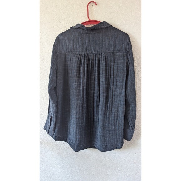 Free People Pleated Tunic Shirt Dark Gray Long Sleeve Button Down Women's M - Picture 2 of 8